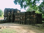 Fortaleza en ruinas, templo de Budhalinga