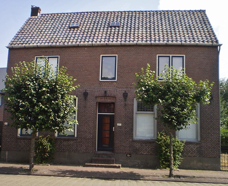 File:Bunschoten Dorpsstraat 117 GM b.jpg