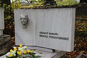 Čeština: Hrob Ľudmily Podjavorinské v Bzinci pod Javorinou.