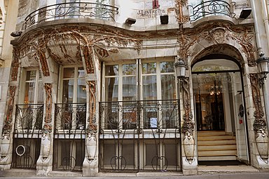Alexandre Bigot, Céramic Hôtel, 1904, façade en grès émaillé, architecte Jules Lavirotte, Paris, avenue de Wagram.