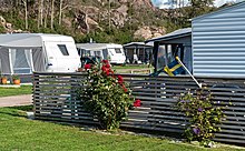 Caravans with tents in Sävens camping in Skalhamn 3.jpg