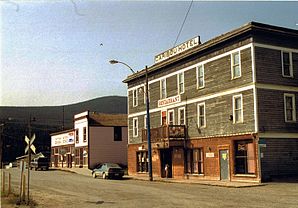 Hotel im Ortskern von Carcross