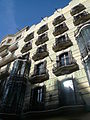 Català: Casa Cama i Escurra. C/ Gran de Gràcia, 15 (Barcelona). This is a photo of a building indexed in the Catalan heritage register as Bé Cultural d'Interès Local (BCIL) under the reference 08019/2565. Object location 41° 23′ 53.93″ N, 2° 09′ 25.47″ E  View all coordinates using: OpenStreetMap