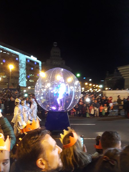 File:Cavalcada de reis de Barcelona 20180105 192926(0).jpg