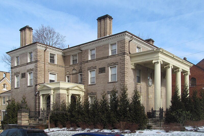 Mansion at Colonial Place
