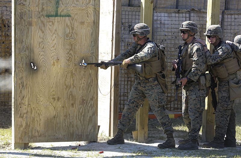 File:Combat engineers build, breach, shoot in unit competition 160322-M-ZM882-025.jpg