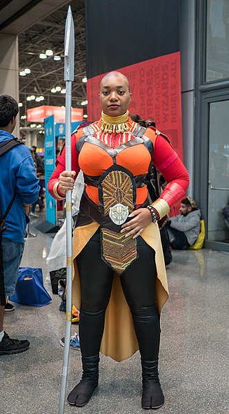 File:Cosplay at NYCC (60484).jpg