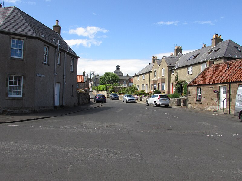 File:Crail, Fife - geograph.org.uk - 4556128.jpg