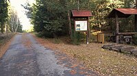 Čeština: Cyklotrasa 1048, Jedlice, Nové Hrady, okres České Budějovice. English: Cycle path no. 1048, Jedlice, Nové Hrady, České Budějovice District, South Bohemian Region, Czechia.