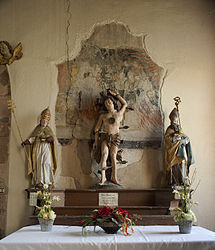 Statues de St-Urbain et de Nicolas de Bari (XVIIIe), Statue-reliquaire de St-Sébastien (XVIIe)