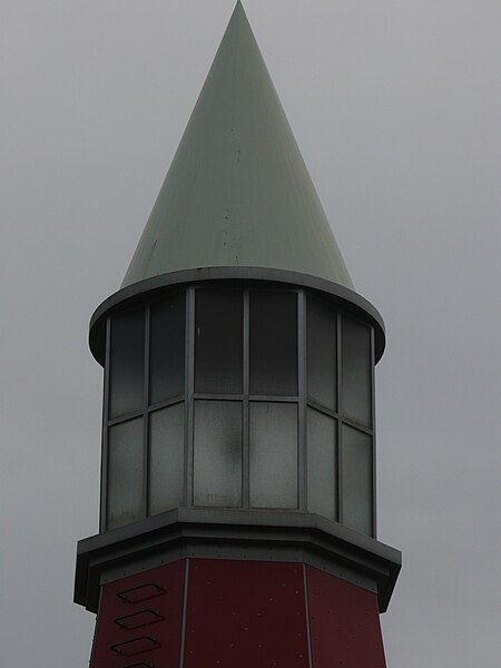 File:Detail Vuurtoren Breda P1010154.JPG