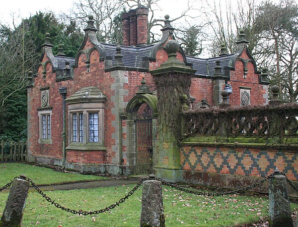 Gate lodge of Dorfold Hall