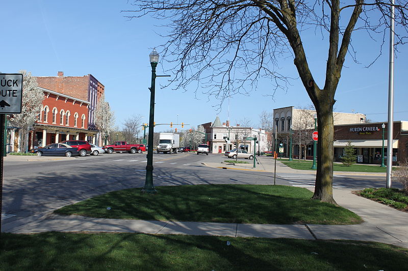 File:Downtown Dexter.JPG