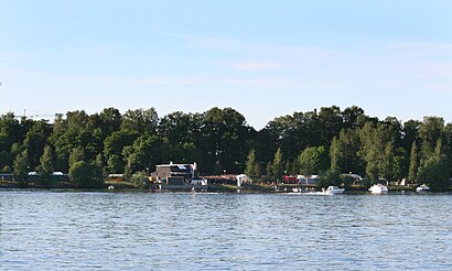 Kuinka päästä määränpäähän Eteläpuisto käyttäen julkista liikennettä - Lisätietoa paikasta