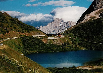 Come arrivare a Passo Fedaia con i mezzi pubblici - Informazioni sul luogo