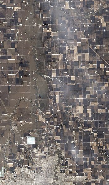 File:Flooding in North Dakota.jpg