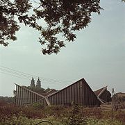 Messehalle mit Blick auf den Magdeburger Dom, 1970