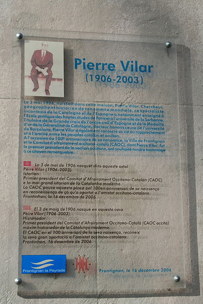 File:Frontignan plaque Vilar.JPG