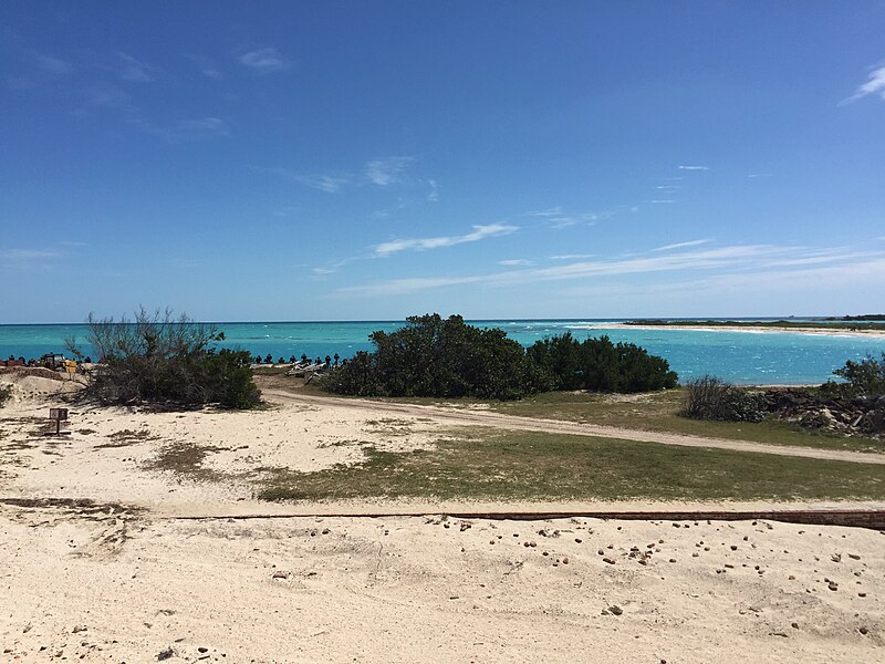 File:Garden Key, Dry Tortugas National Park, FL (27225296807).jpg