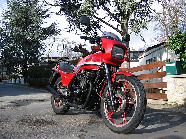 kedelig varemærke Konvertere Kawasaki Z500/Z550 - Wikiwand