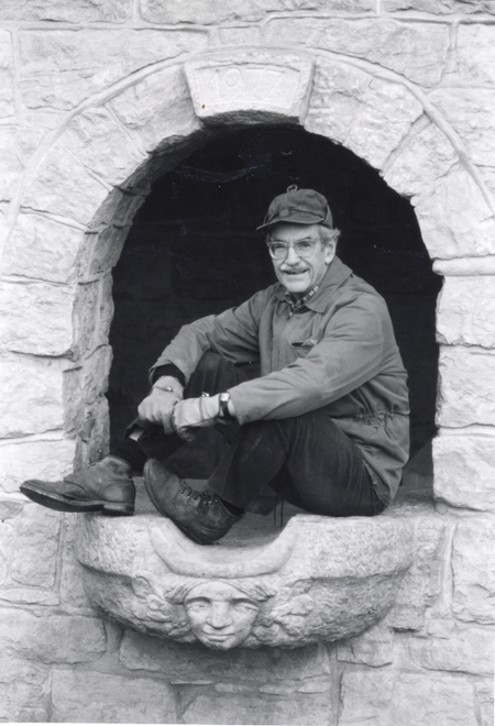 Grady Clay at his spring house in Louisville, Kentucky.png