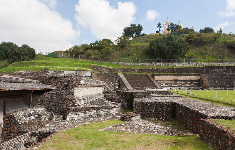 File:Gran Pirámide de Cholula, Puebla, México, 2013-10-12, DD 10.JPG