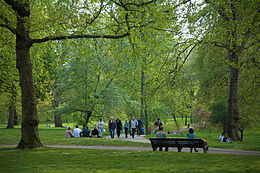 Green Park, London - April 2007.jpg