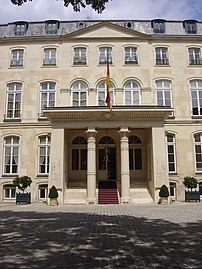 Portico of the Hôtel Beauharnais, Paris, by L.E.N. Bataille, c.1804※