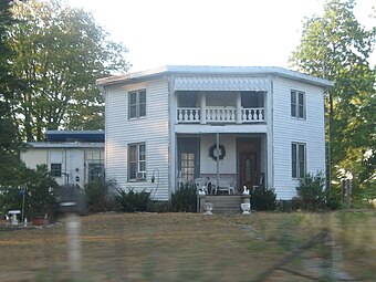 Hall-Crull Octagonal House.jpg