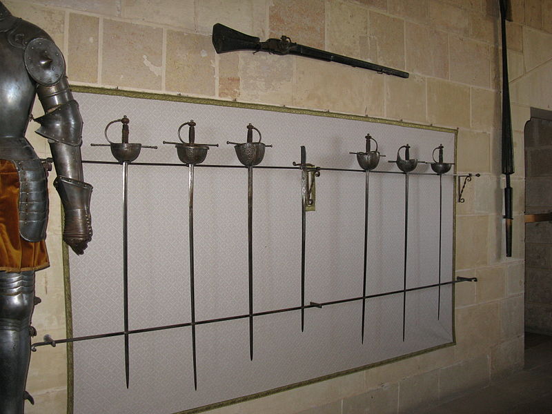 File:Historical Spanish swords Alcazar of Segovia (Spain).jpg