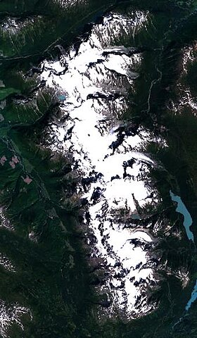 Vue satellite du chaînon Howson.