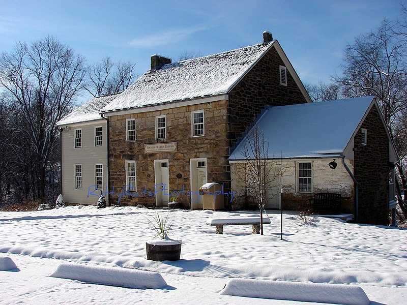 File:Hughes House near Jefferson.jpg