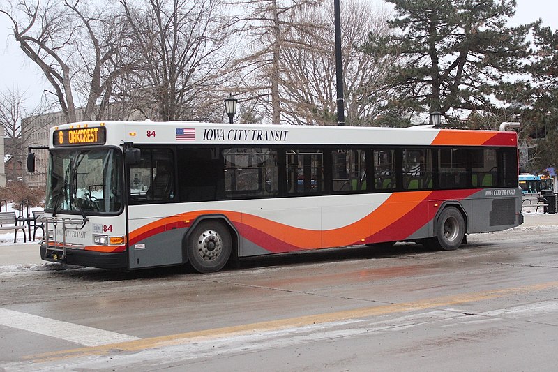 File:Iowa City Transit 84.jpg