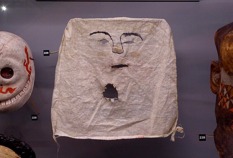 File:Irish Halloween Mask at the Horniman Museum.jpg