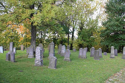 So kommt man zu Jüdischer Friedhof Weisweiler mit den Öffentlichen - Mehr zum Ort Hier