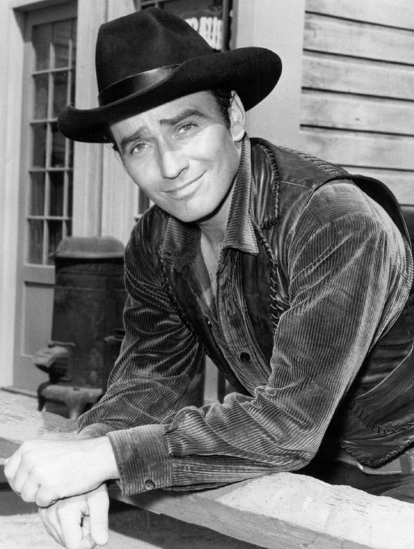 James Drury in a publicity photo for The Virginian (1971)