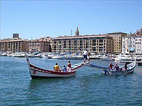 A cikk szemléltető képe a provence-i tengeri hajózásról