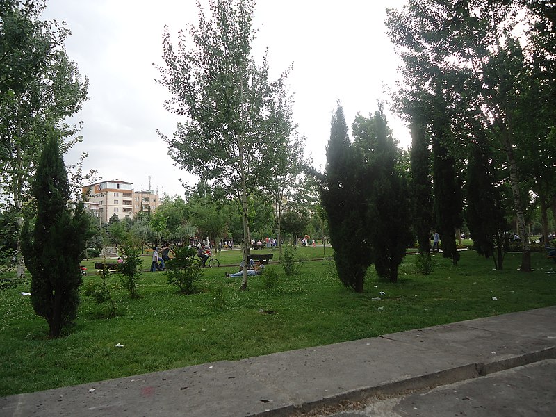 File:KOŞUYOLU PARKI - panoramio.jpg
