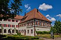 Ehemaliges Augustinerkloster mit Gartenmauer (heute: Pfarrhaus)