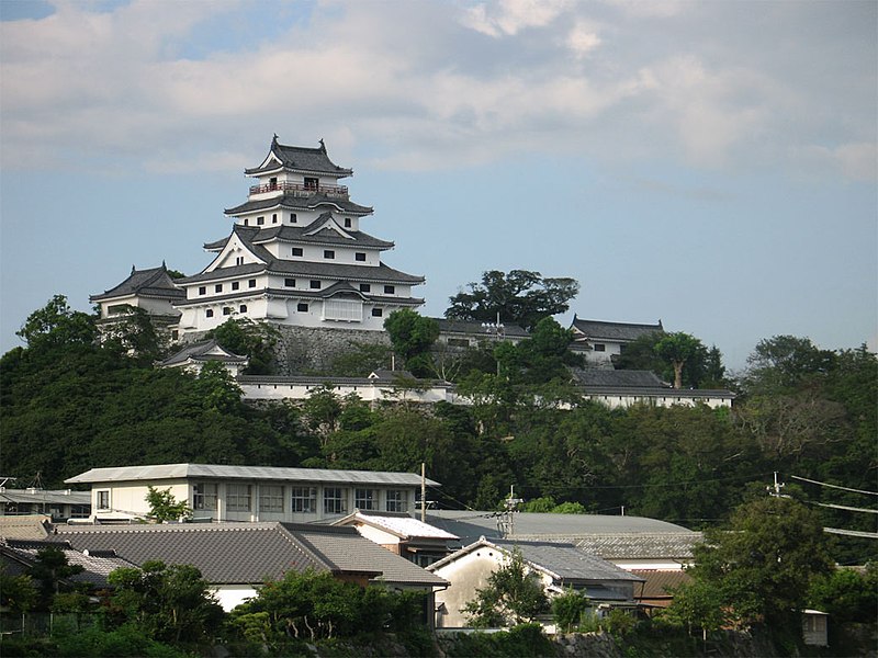 File:Karatsu Castle.jpg