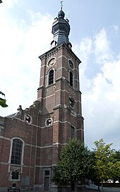 De Sint-Petrus- en Pauluskerk te Hansbeke