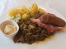 Knieperkohl mit Kassler, Kohlwurst und Kartoffel