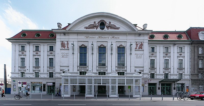 File:Konzerthaus 110606.jpg