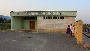 Lac-Albania-Bahnhof.JPG