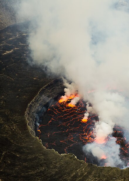 Nyiragongo - Wikipedia