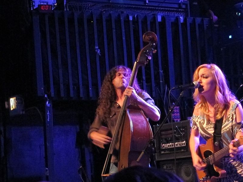 File:Lydia Loveless.jpg