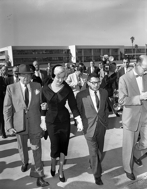 Jerry Giesler, Marilyn Monroe, and Sidney Skolsky