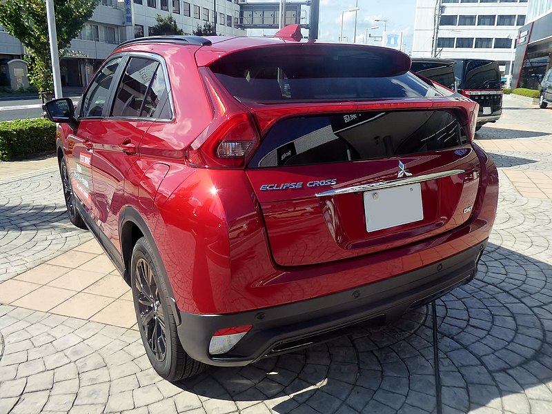 File:Mitsubishi ECLIPSE CROSS 2.2 DIESEL BLACK Edition (3DA-GK9W-XUPXZ1) rear.jpg