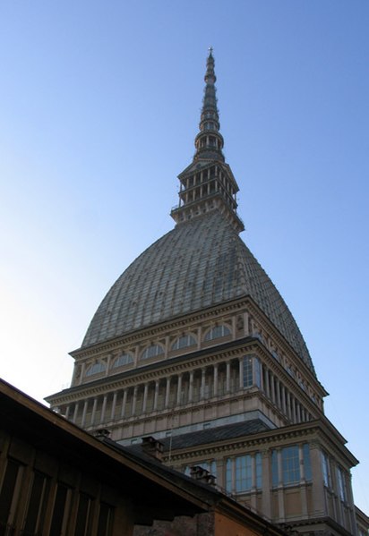 File:Mole Antonelliana - Torino 12-2006 - panoramio - Zhang Yuan (2).jpg