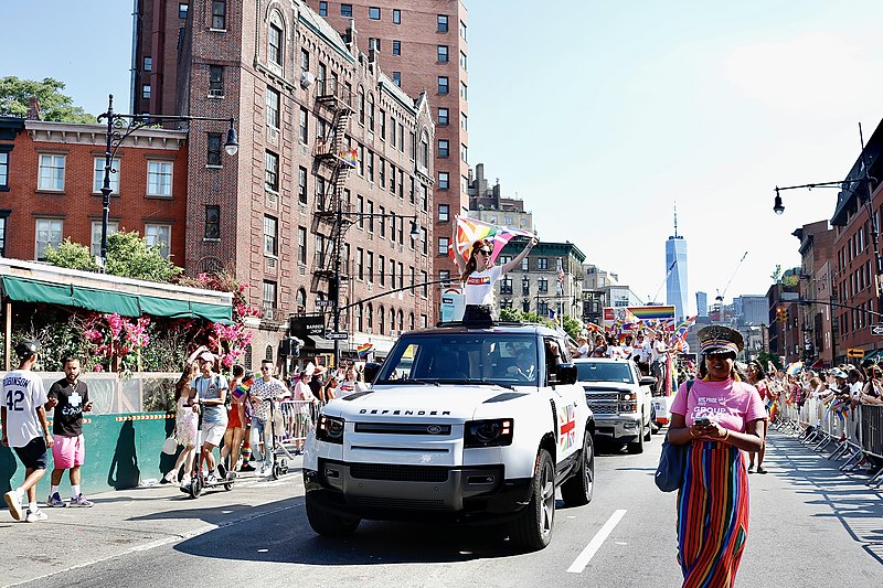 File:NYC Pride March 2022 -i---i- (52178251345).jpg